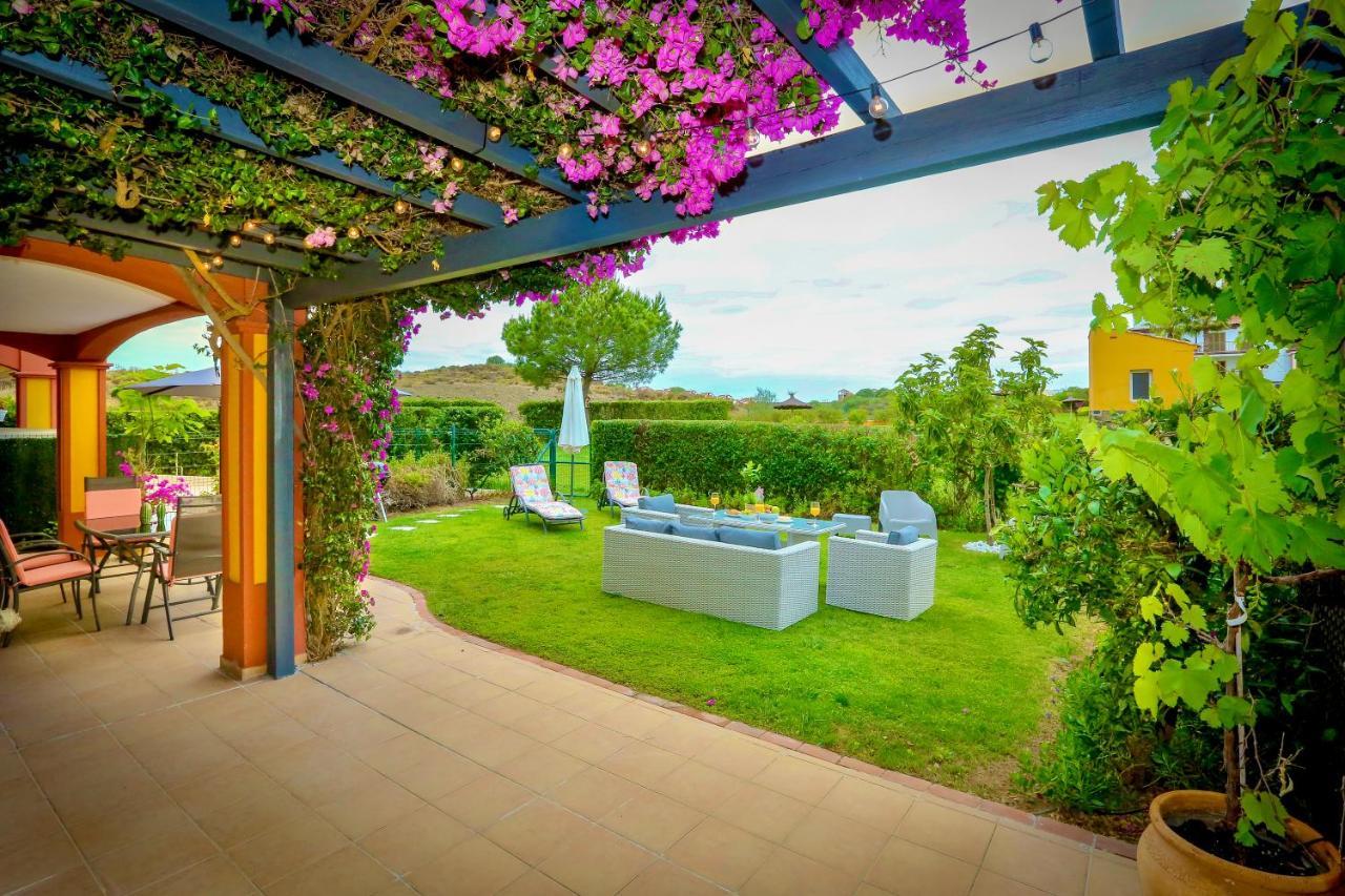 Pura Villa- Buganvillas Ayamonte Aiamonte Exterior foto